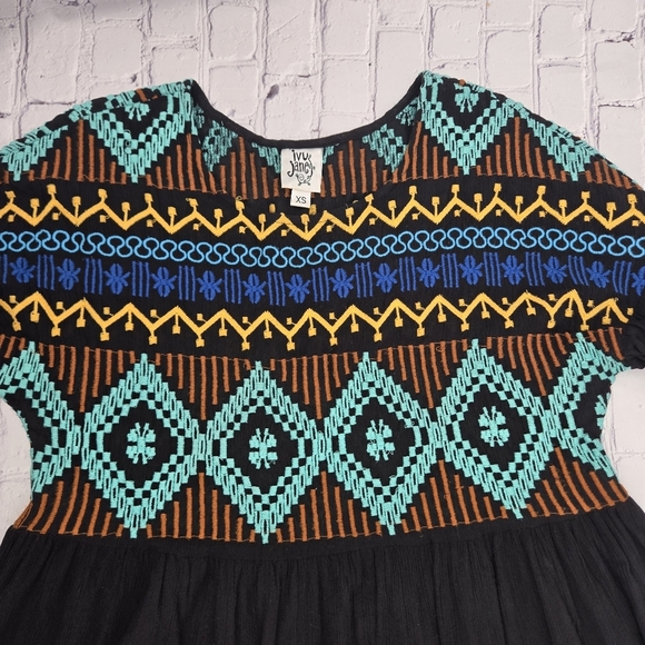 Ivey Jane Boho Black Top with Vibrant Embroidery - Picture 4 of 6